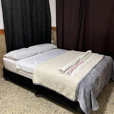 메딜린 Casa Al Frente Del Pueblito Paisa 아파트 외부 사진